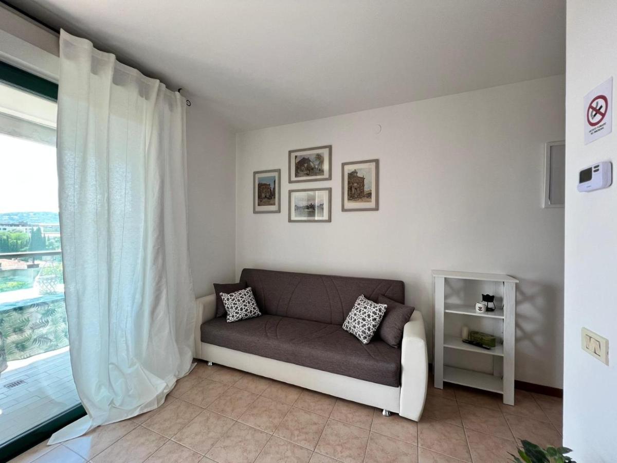 פרוג'ה Stella Guest House, Family & Pet Friendly מראה חיצוני תמונה